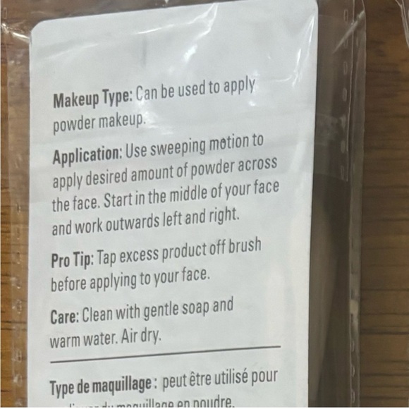 3 Bundled Brushes: Foundation, Blush, & Angled Concealer brushes. - Picture 7 of 8